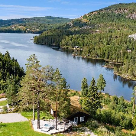 Villa Libeli- panoramaview towards Gaustadtoppen- Jaccuzi Lona Exterior foto